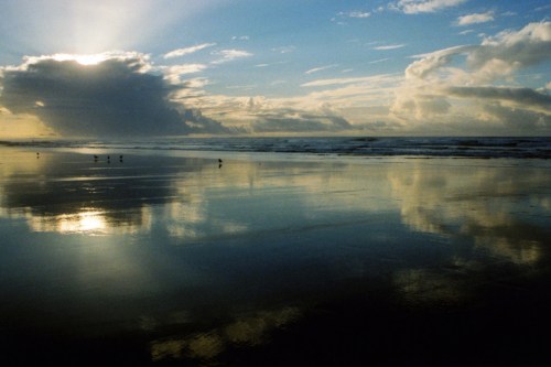Moroc, mirror clouds, birds - low